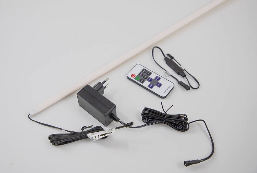 Rel LED140 - Oświetlenie LED 140 cm Dedykowane Do Półkotapczanu PT140