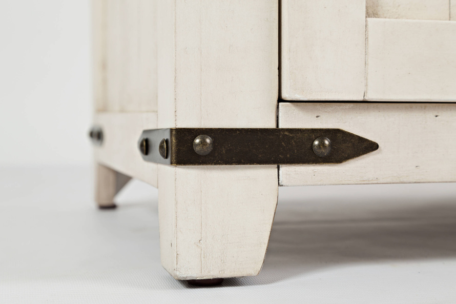 Drewniana komoda Avola AV1706-32