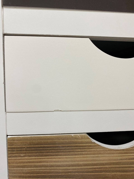 Thais Komoda Wielokolorowa_02