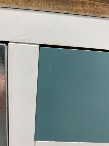 Thais Komoda Wielokolorowa_01