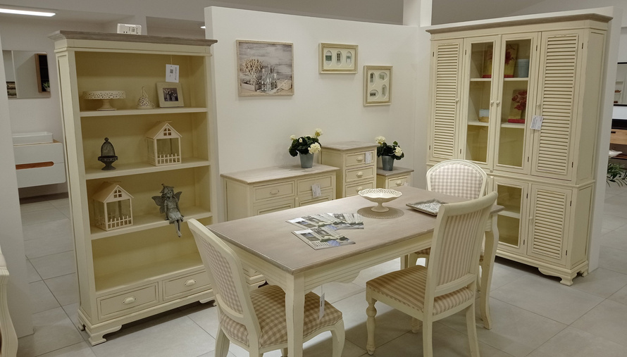 Pesaro 09 Witryna 8D prowansalska kremowa drewno/mdf