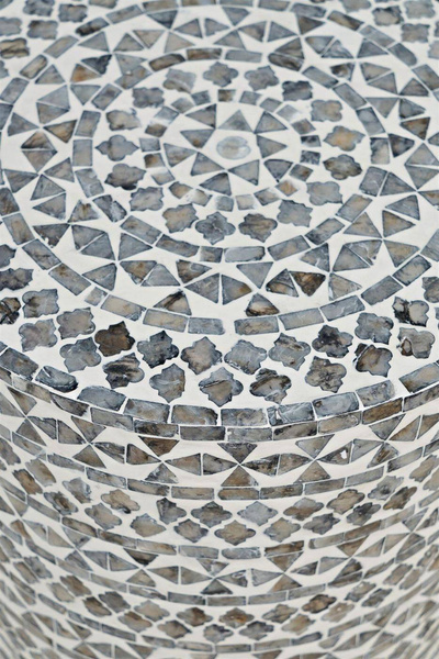 AV1730-28GT Stolik okrągły Avola Grey Tribal