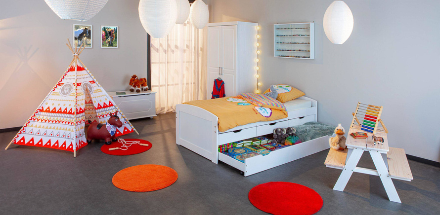 Skrzynia EMEL biała drewniana