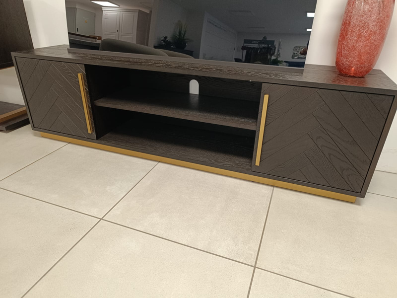 Seville 25-2 Komoda RTV_01