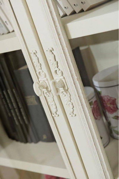 Rimini 01 Kredens 4D/2S prowansalski kremowy beżowy blat szklane drzwi drewno/mdf półki