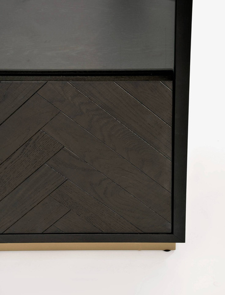 Seville 26-2 Witryna_01