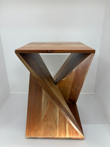 Avola AV1730-53 Stolik