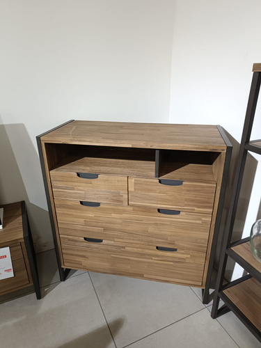 Flow B03 Komoda_01LH